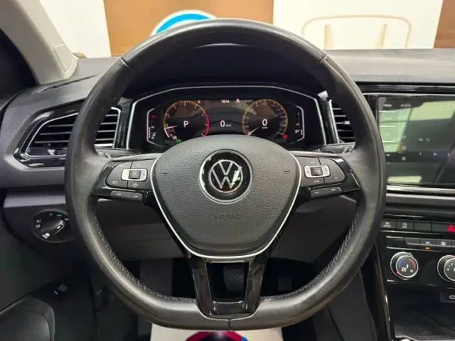 Volkswagen T-Roc — Фото автомобиля 11