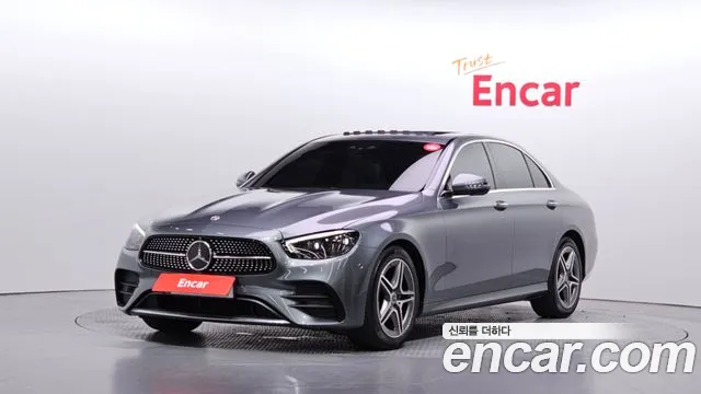 Mercedes-Benz E-Class — Фото автомобиля 8
