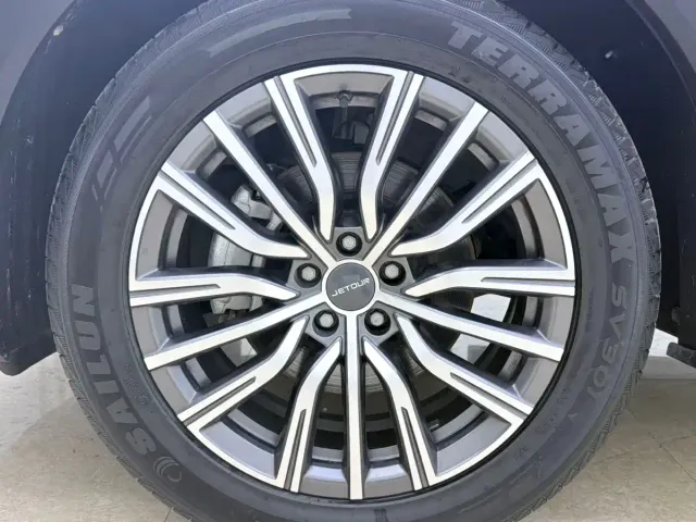 Jetour X70 Plus — Фото автомобиля 23