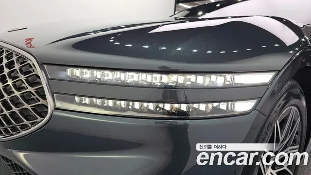 Genesis G90 Бензин 3.5 турбо AWD — Фото автомобиля 22