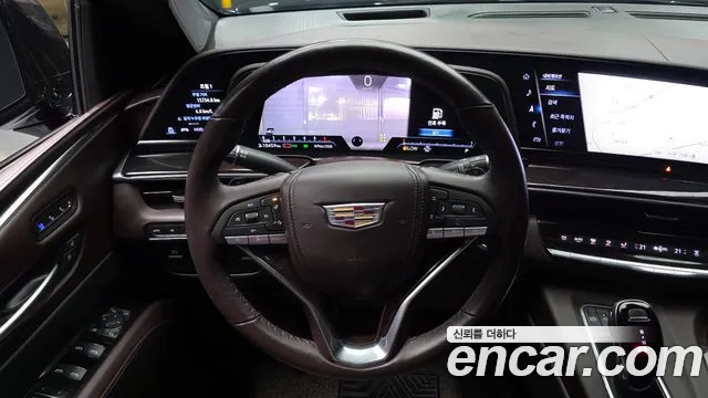Cadillac Escalade 5th Gen — Фото автомобиля 19