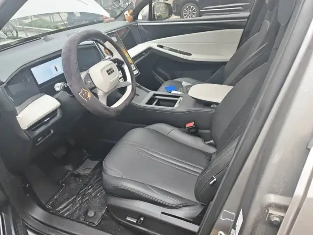 Geely Galaxy Galaxy L7 2023 1.5T 115km MAX — Фото автомобиля 7