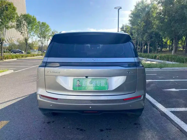GAC Aion Y — Фото автомобиля 8