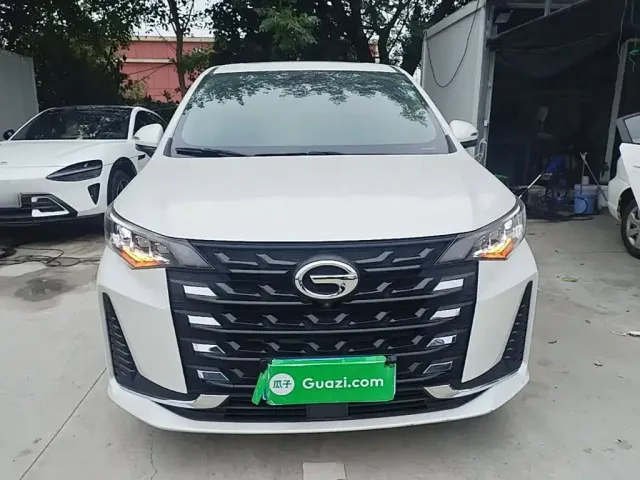 GAC Trumpchi M6 — Фото автомобиля 2
