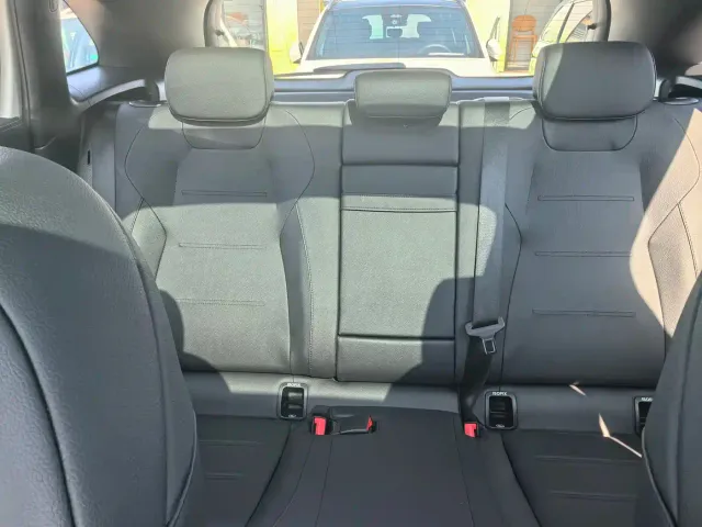 Mercedes-Benz EQA — Фото автомобиля 19