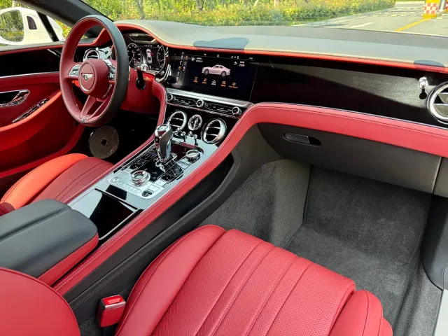Bentley Continental — Фото автомобиля 17