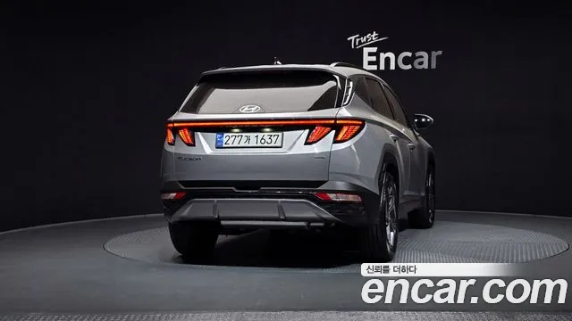 Hyundai Tucson Tucson (NX4) Бензин 1.6 Turbo 4WD — Фото автомобиля 4