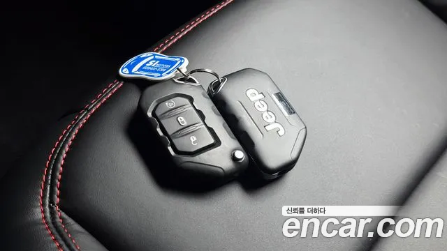 Jeep Wrangler Wrangler (JL) — Фото автомобиля 13
