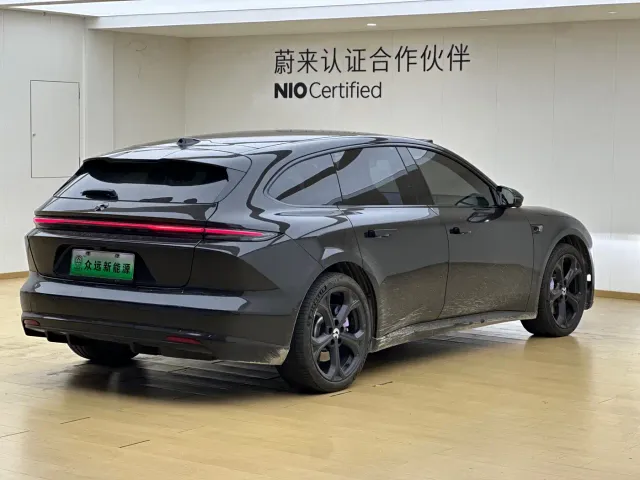 Nio ET5 Touring — Фото автомобиля 5