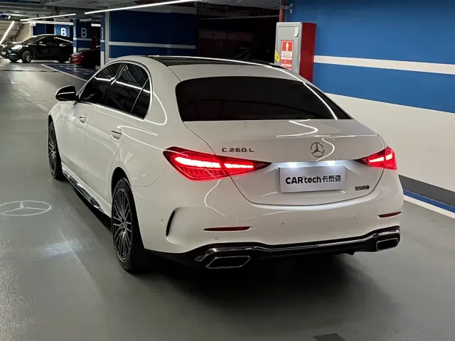 Mercedes-Benz C-Class — Фото автомобиля 9