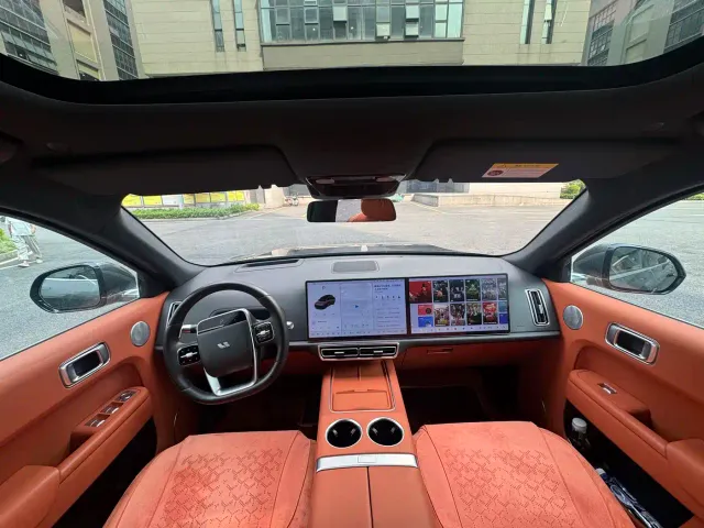 Li Auto Li Xiang L9 2022 Max — Фото автомобиля 5