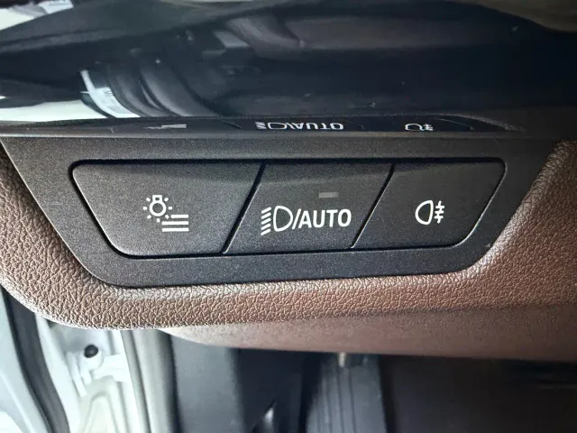 BMW X1 — Фото автомобиля 11