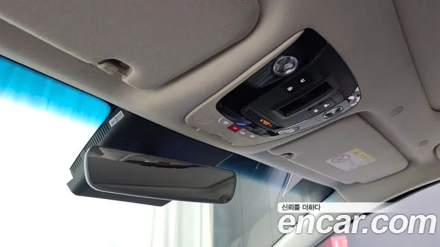 Kia K8 (New) Hybrid — Фото автомобиля 23