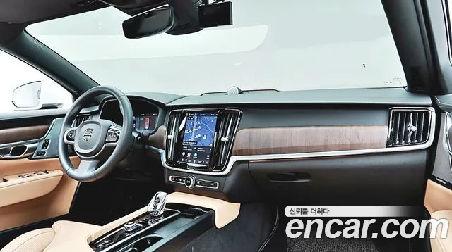 Volvo S90 — Фото автомобиля 16