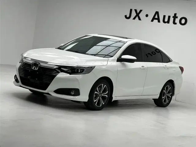 Фотография автомобиля — Honda Crider
