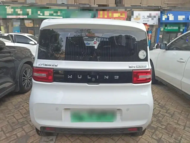 Wuling Hongguang Mini EV — Фото автомобиля 5