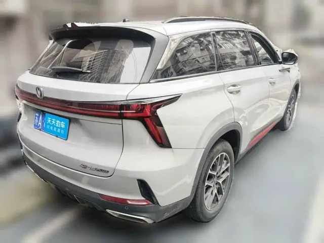 Changan CS75 Plus — Фото автомобиля 2