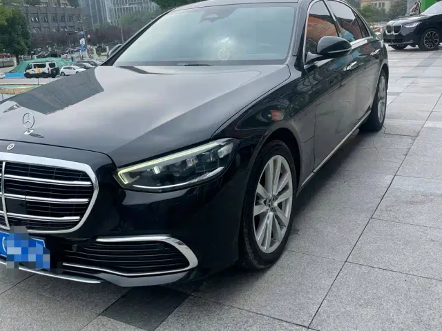 Mercedes-Benz S-Class — Фото автомобиля 3