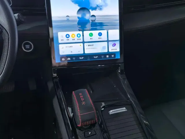 Geely Boyue 2024 1.5TD Soaring Dragon Edition — Фото автомобиля 7