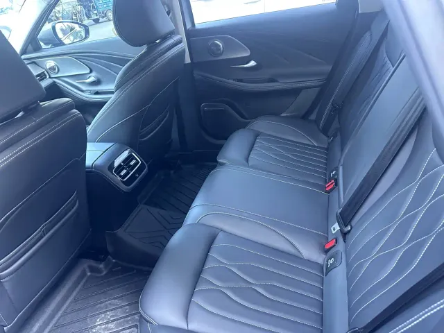 Chery Arrizo 8 — Фото автомобиля 9