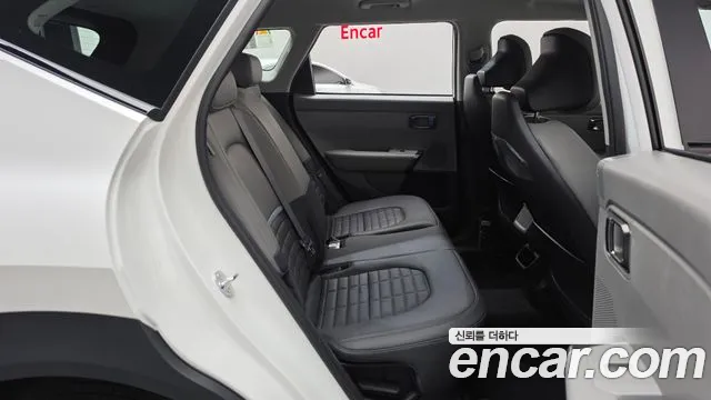 Kia Seltos Seltos 2 поколение Бензин 1.6T 4WD — Фото автомобиля 9