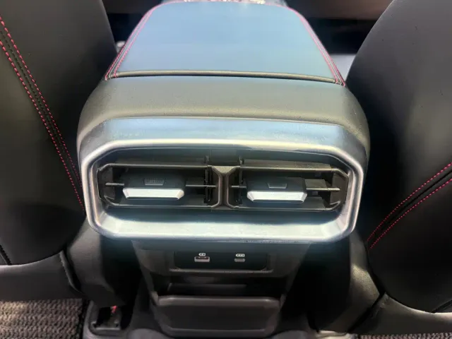 Jetour T2 — Фото автомобиля 15