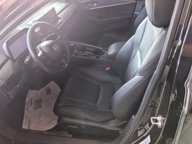 Honda Accord — Фото автомобиля 9