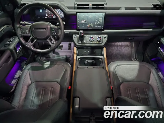 Land Rover Defender — Фото автомобиля 7