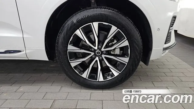 Volvo XC60 2nd Gen — Фото автомобиля 6