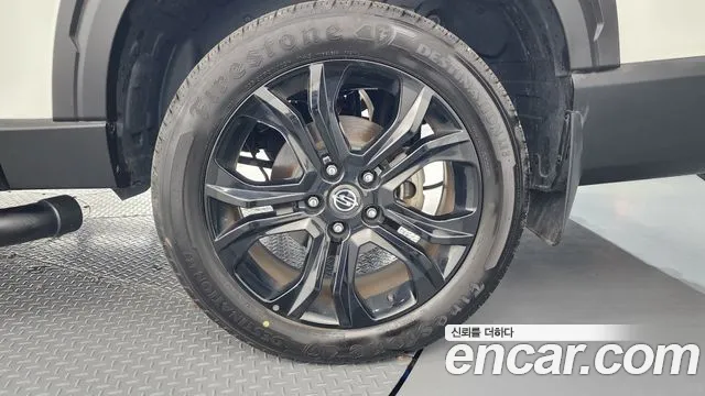 KG_Mobility_Ssangyong Rexton Новый Rexton Sport Khan Дизель 2.2 2WD — Фото автомобиля 19