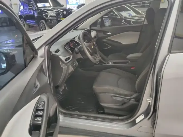 Chevrolet Orlando — Фото автомобиля 9