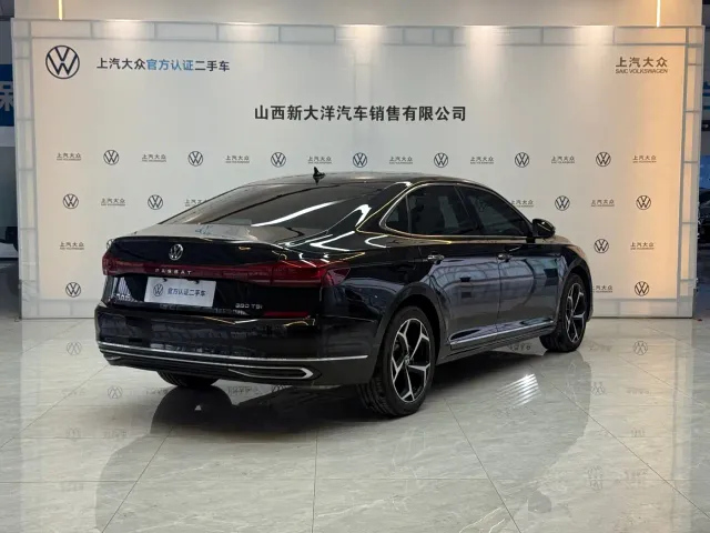 Volkswagen Passat — Фото автомобиля 10