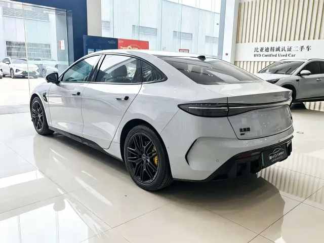 BYD Seal — Фото автомобиля 4