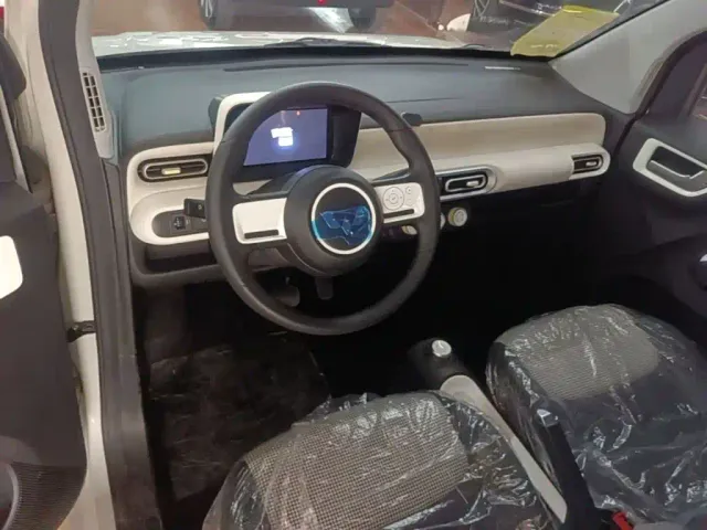 Wuling Hongguang Mini EV — Фото автомобиля 9