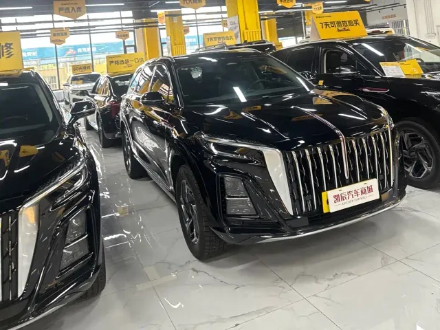 Hongqi HS3 — Фото автомобиля 3