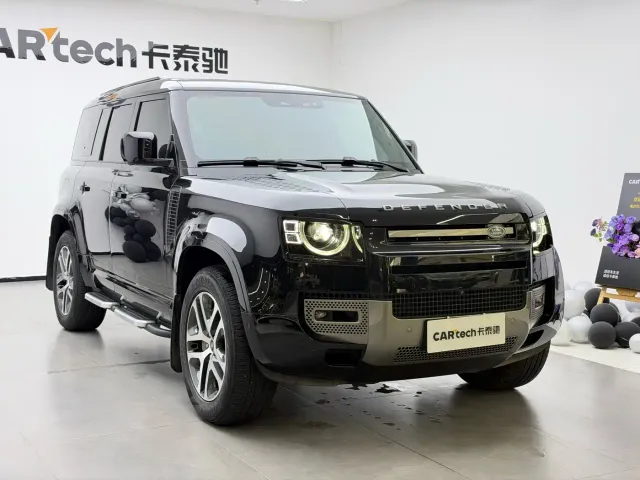 Land Rover Defender — Фото автомобиля 7