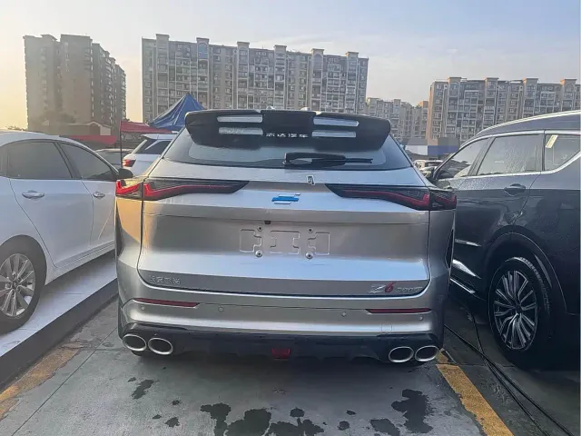 Changan Z6 — Фото автомобиля 5
