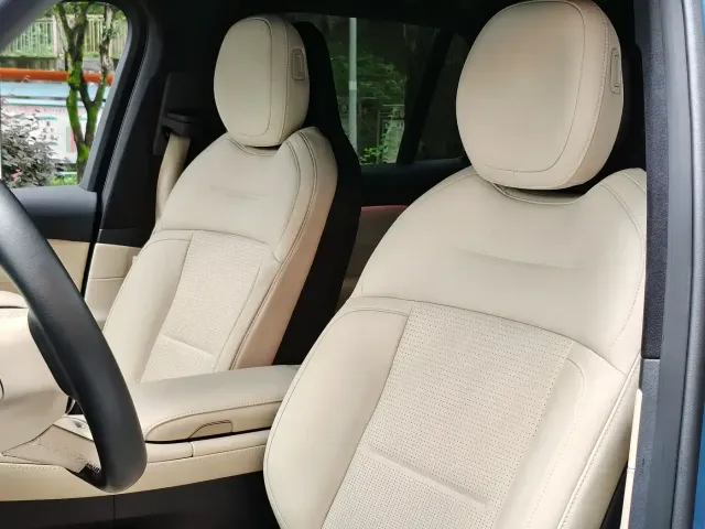 Nio ES6 — Фото автомобиля 12