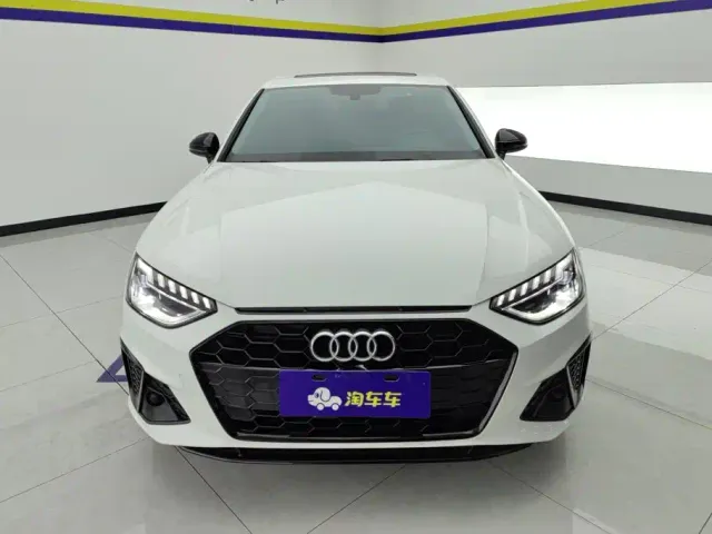 Audi A4L — Фото автомобиля 2