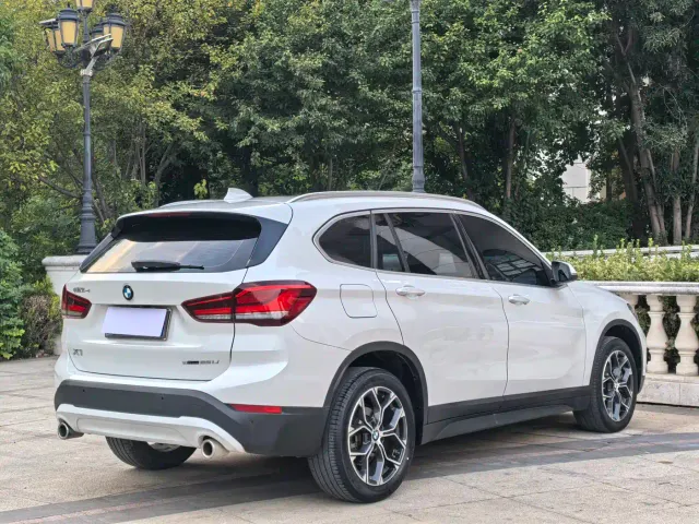 BMW X1 — Фото автомобиля 16