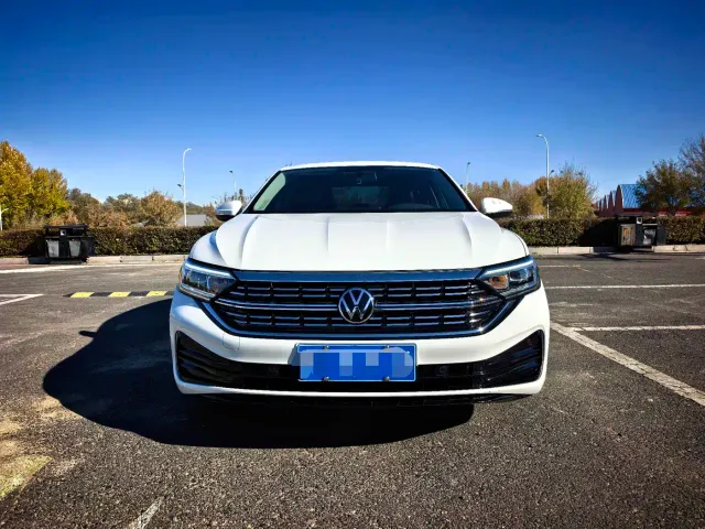 Volkswagen Sagitar — Фото автомобиля 2