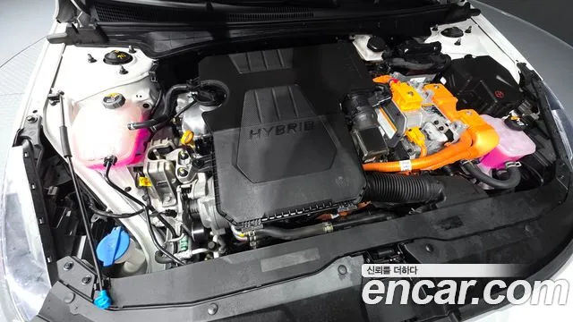 Hyundai Avante CN7 — Фото автомобиля 9