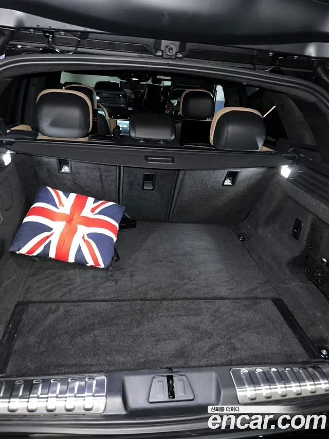Land Rover Range Rover Sport — Фото автомобиля 6