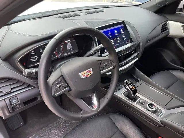 Cadillac CT5 — Фото автомобиля 12
