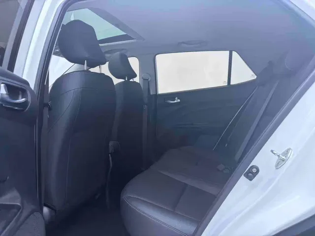 Kia KX1 — Фото автомобиля 8