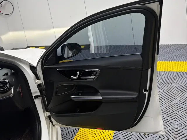 Mercedes-Benz C-Class — Фото автомобиля 7