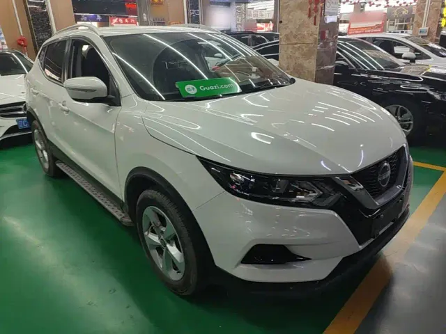 Nissan Qashqai — Фото автомобиля 3