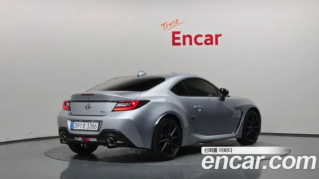 Toyota 86 GR86 — Фото автомобиля 2