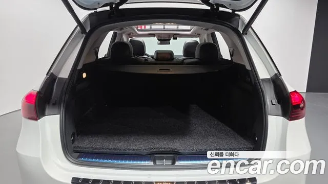 Mercedes-Benz GLE-Class — Фото автомобиля 26