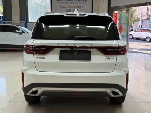 Geely Vision X6 — Фото автомобиля 5
